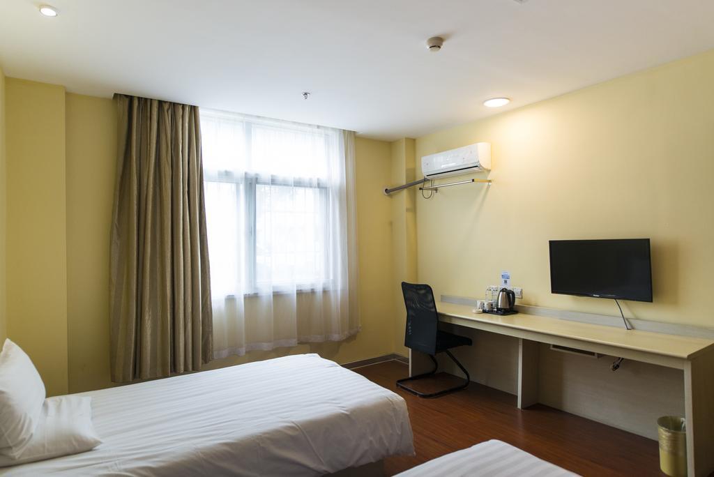 ฮั่นถิง โฮเทล เซี่ยงไฮ้ ผู่ตงแอร์พอร์ต Hotel ภายนอก รูปภาพ