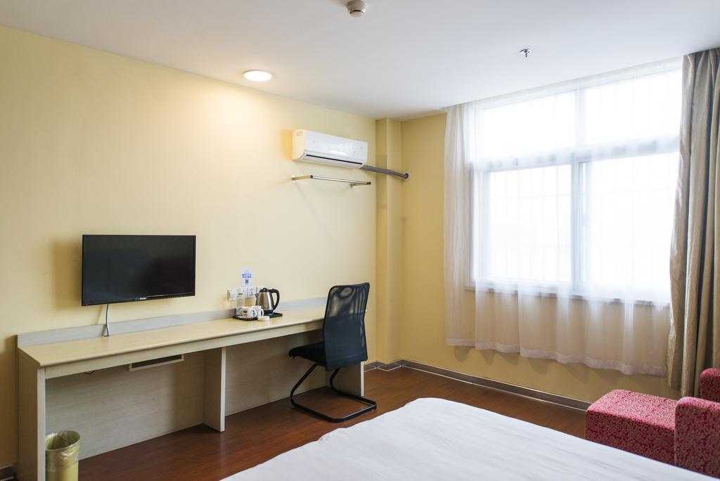 ฮั่นถิง โฮเทล เซี่ยงไฮ้ ผู่ตงแอร์พอร์ต Hotel ภายนอก รูปภาพ
