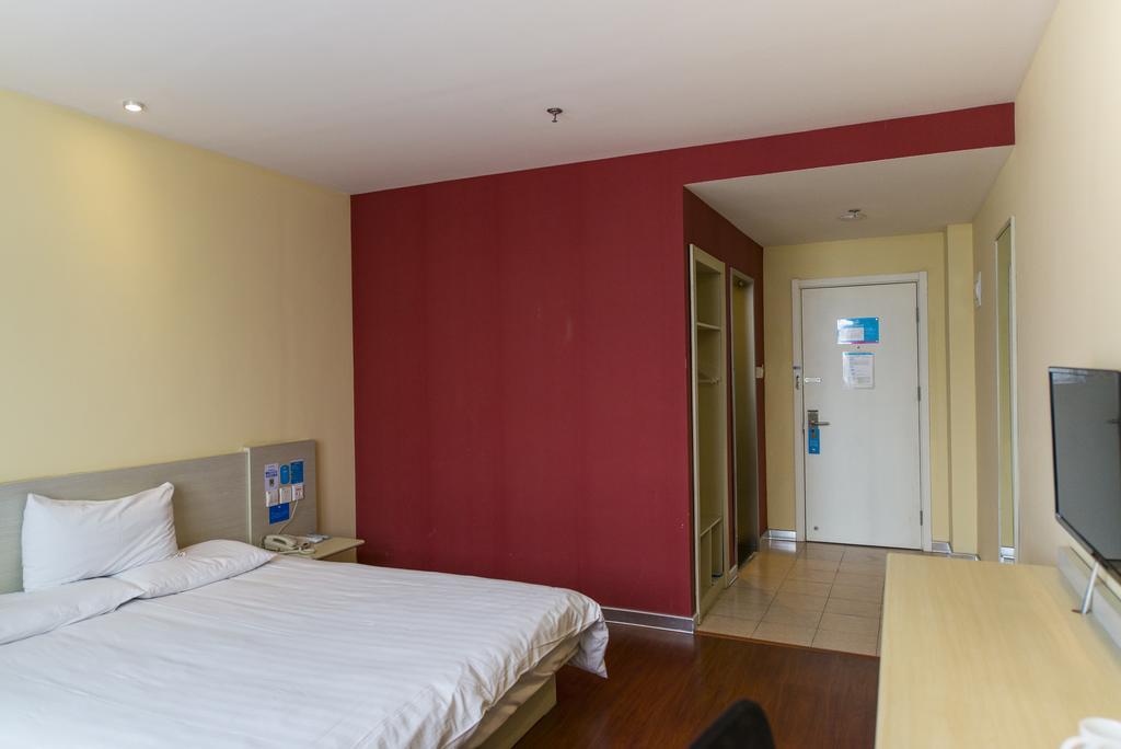ฮั่นถิง โฮเทล เซี่ยงไฮ้ ผู่ตงแอร์พอร์ต Hotel ภายนอก รูปภาพ